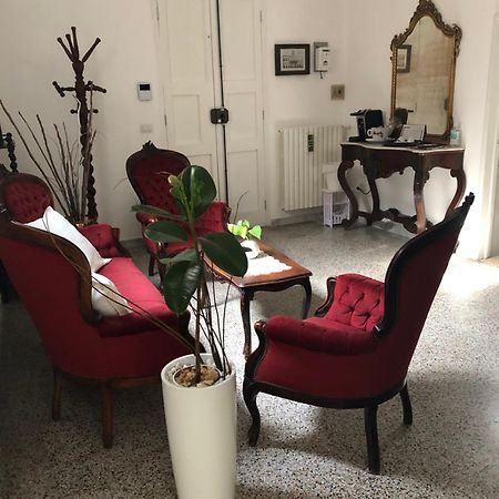 Mayu'S House , Dimora Nel Centro Storico Di Lecce Exteriör bild