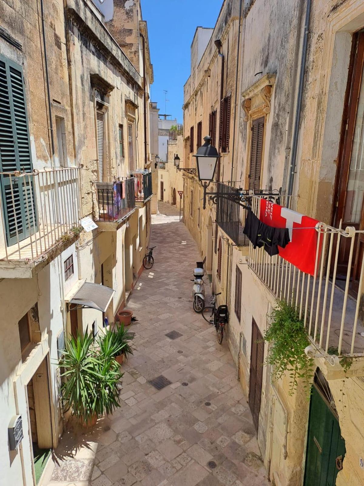 Mayu'S House , Dimora Nel Centro Storico Di Lecce Exteriör bild