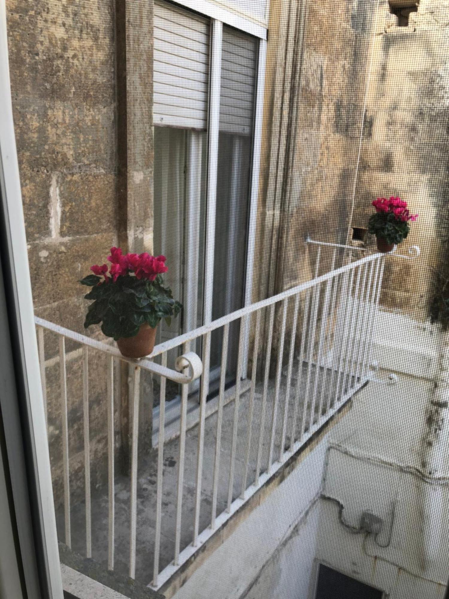 Mayu'S House , Dimora Nel Centro Storico Di Lecce Exteriör bild