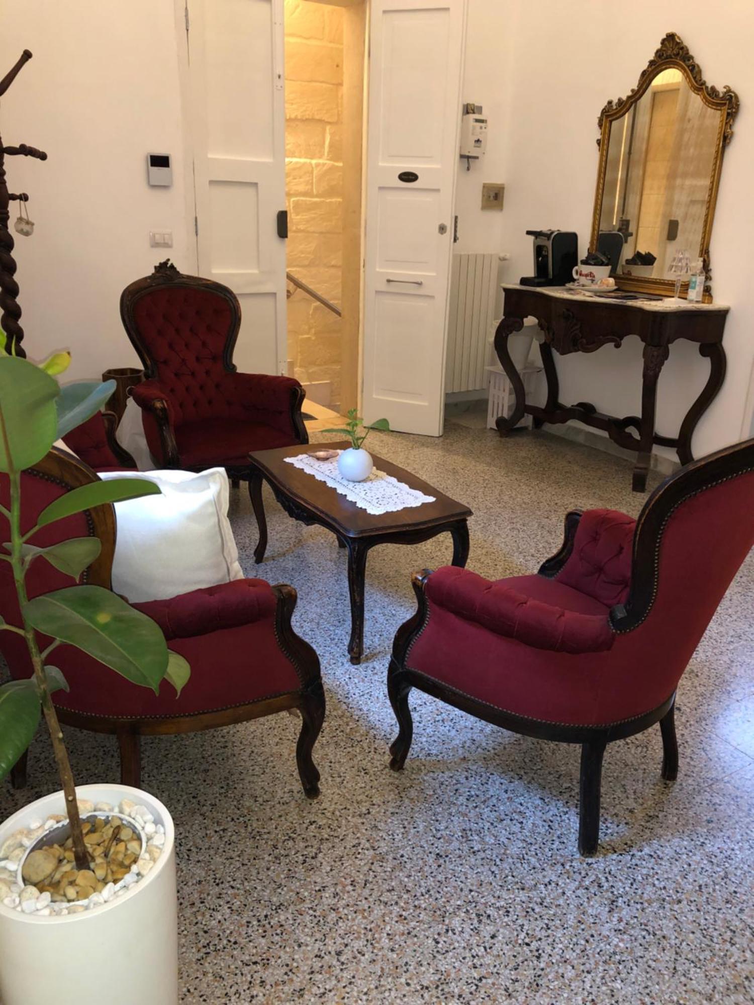 Mayu'S House , Dimora Nel Centro Storico Di Lecce Exteriör bild